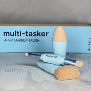 New Multi-Tasker 4-in-1 Makeup Brush – All-in-One Sponge, Eyeshadow.